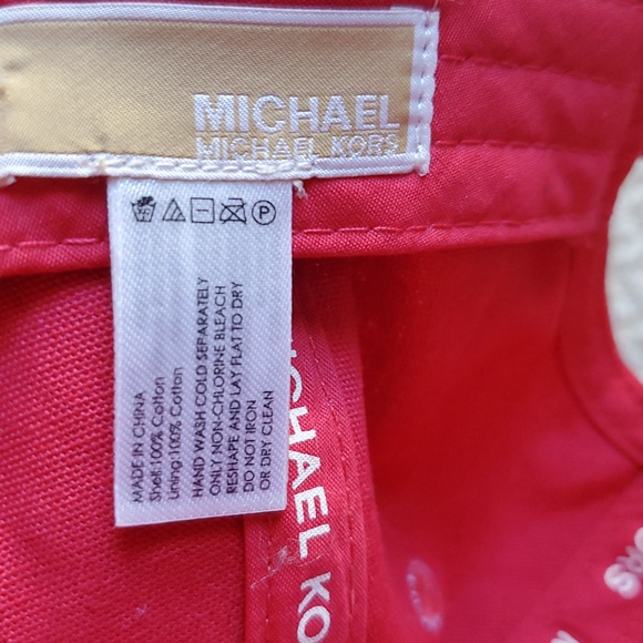 MICHEAL Micheal Kors Signature Logo Cap - Picture 7 of 10